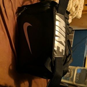 Nike thermal lunch box